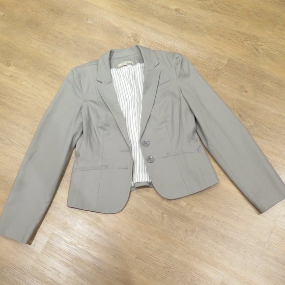RW&CO. Jackets & Blazers - RW&Co grey blazer